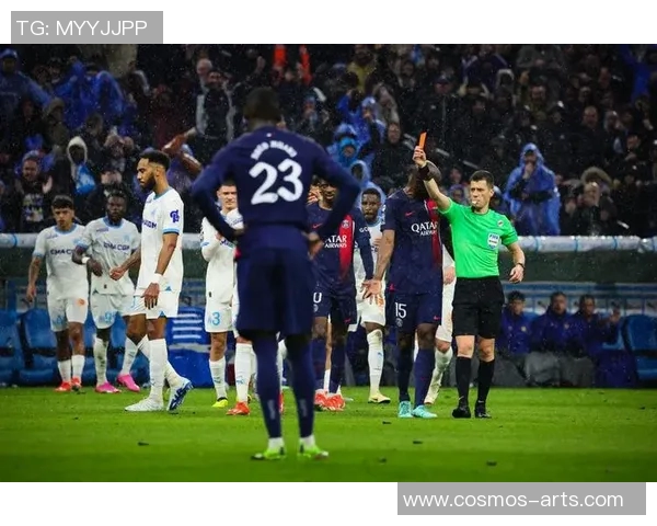 法甲精彩对决巴黎圣日耳曼与马赛的巅峰对抗集锦回顾