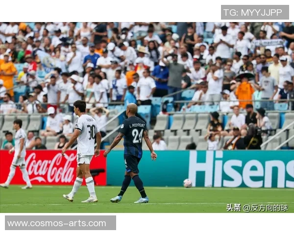 曼联进入欧冠决赛！梅西梅开二度助球队逆转胜皇马，创造历史震撼足坛