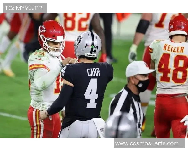 堪萨斯与拉斯的精彩对决揭示了篮球战术与团队合作的重要性 堪萨斯与拉斯的精彩对决揭示了篮球战术与团队合作的重要性